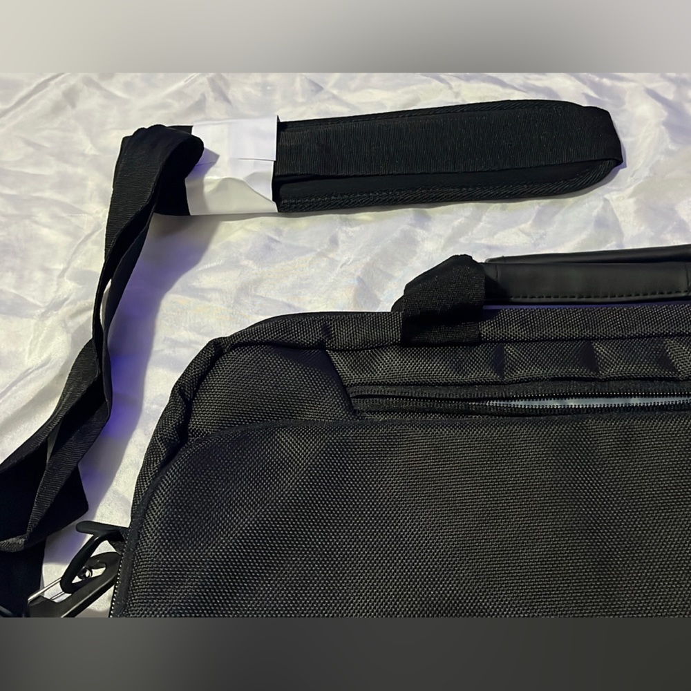 Pro Briefcase 15 - Picture 12 of 15
